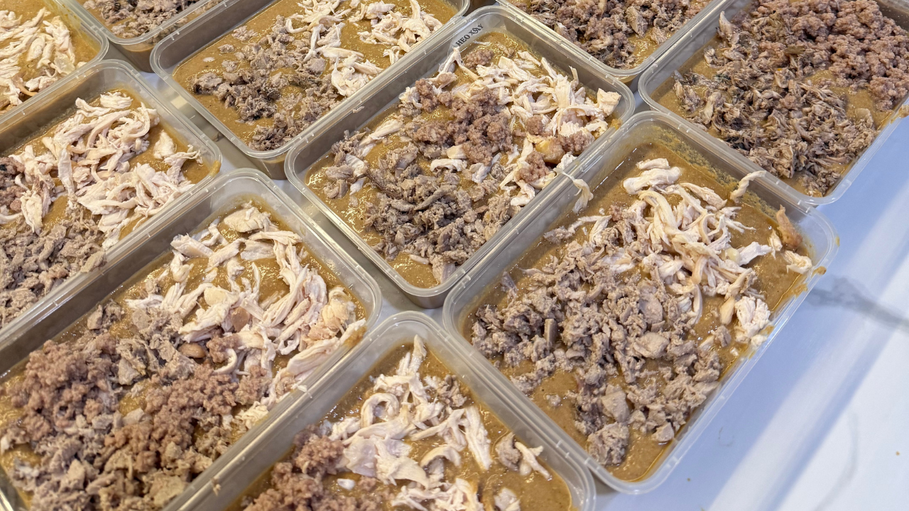 Những phần pate tươi thơm ngon đã sẵn sàng